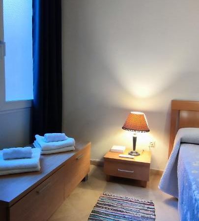 Apartamentos Serrallo, Parking Gratuito Y Cocina, Alhambra Y Playa กรานาดา ภายนอก รูปภาพ