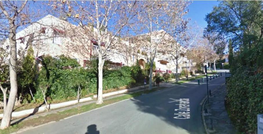 Apartamentos Serrallo, Parking Gratuito Y Cocina, Alhambra Y Playa กรานาดา ภายนอก รูปภาพ