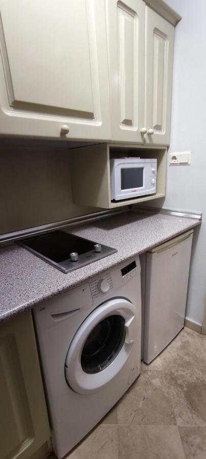 Apartamentos Serrallo, Parking Gratuito Y Cocina, Alhambra Y Playa กรานาดา ภายนอก รูปภาพ